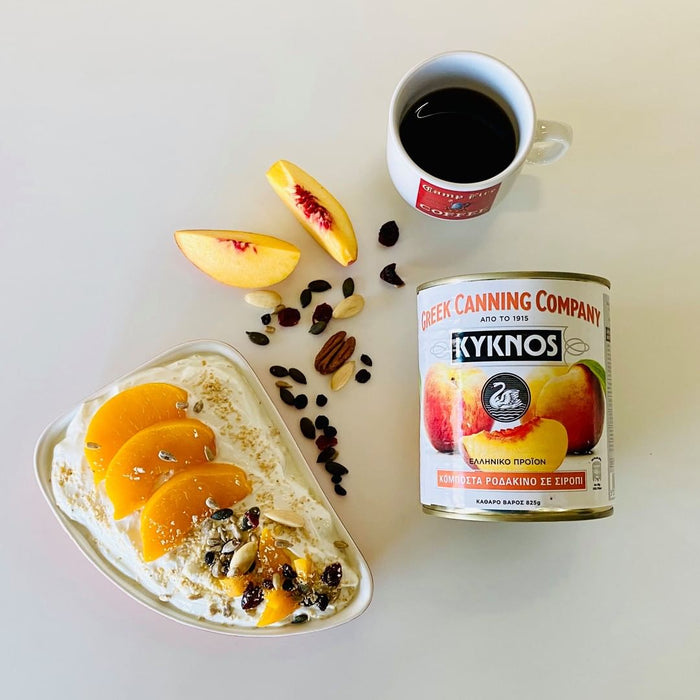 KYKNOS S.A. Greek Canning - Pfirsiche in Sirup - aus Griechenland - 6er Pack - 6x 825 g Dose