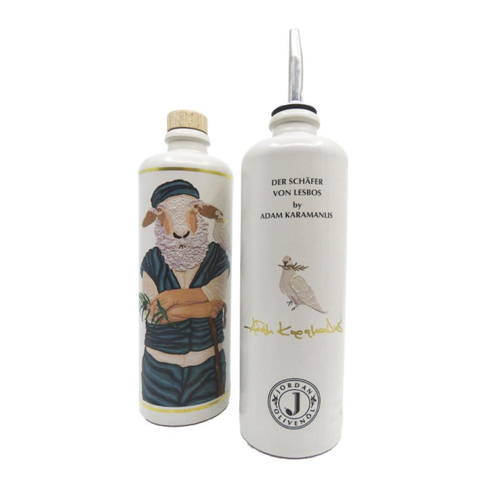 Der Schäfer von Lesbos - von Adam Karamanlis - Keramikflasche 500ml - Limitierte Edition - inkl. Holzdeckel und separatem Edelstahlausgießer